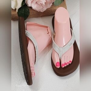 Flojos White and Brown Sandals